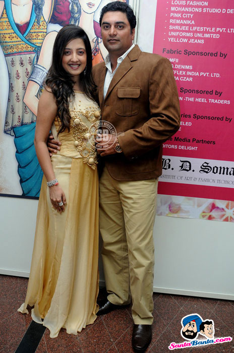 Amy Billimoria and Farzaad Billimoria - (15) - Couture Naturally - Silhouettes-2012 Fashion show