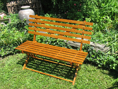 LibbyLuLa: Country Arts and Crafts Hand Made: Folding Garden Bench