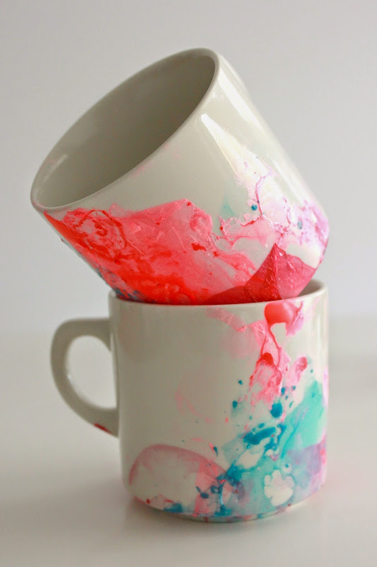 Annie's City Kitchen DIY Paint Splatter Mugs