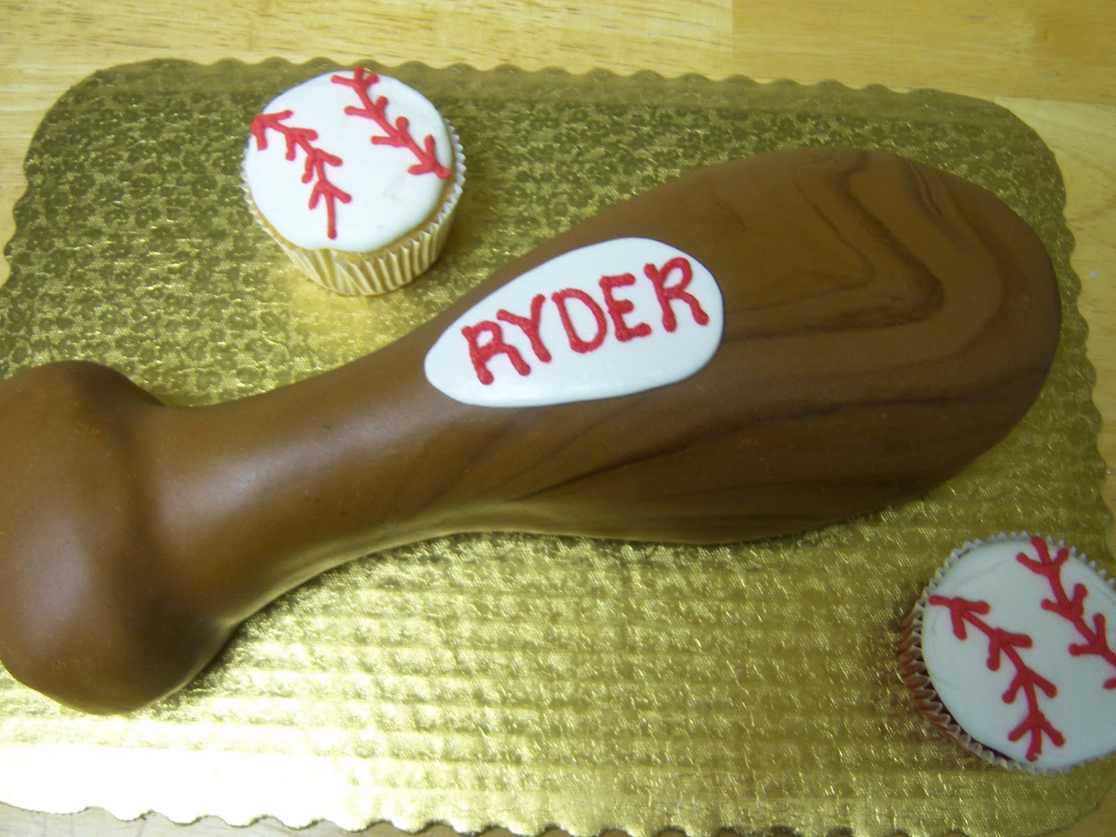 Creative Cakes By Angela Baseball Bat with Baseball cupcakes