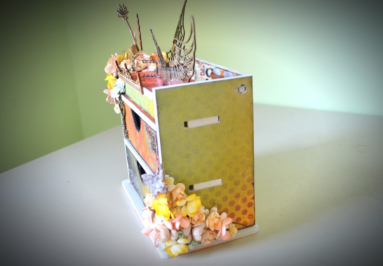 Song Li Design Discount Paper Crafts DT Project Altered Trinket Chest