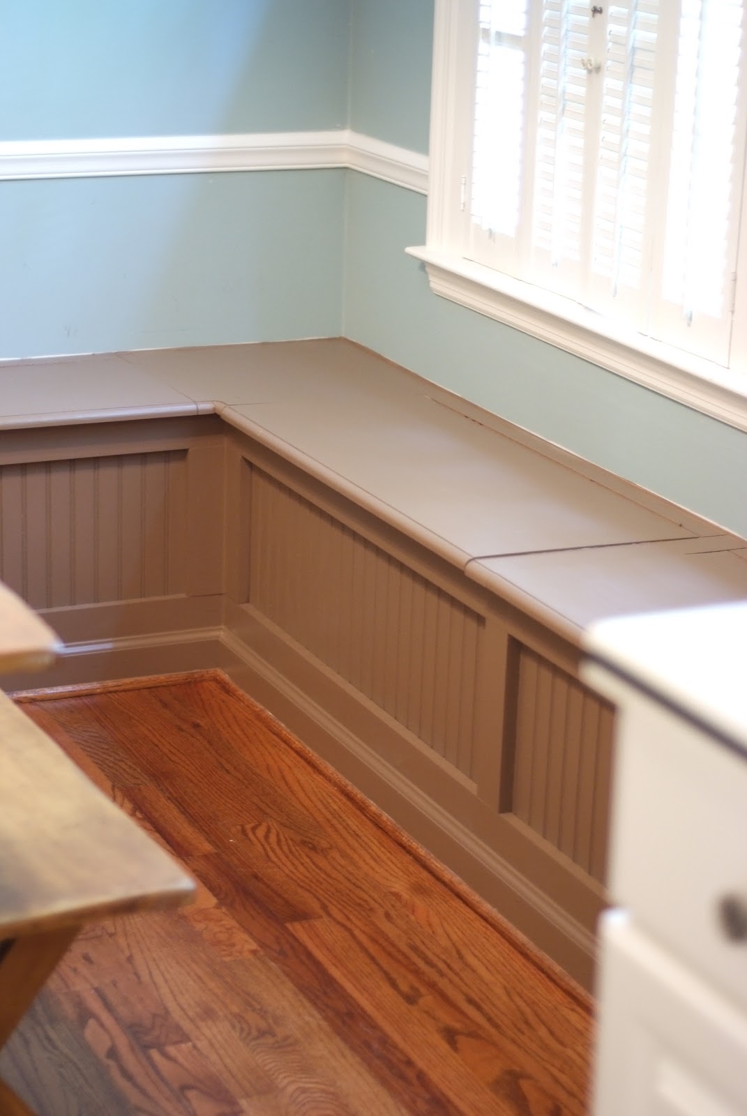 Nook Bench