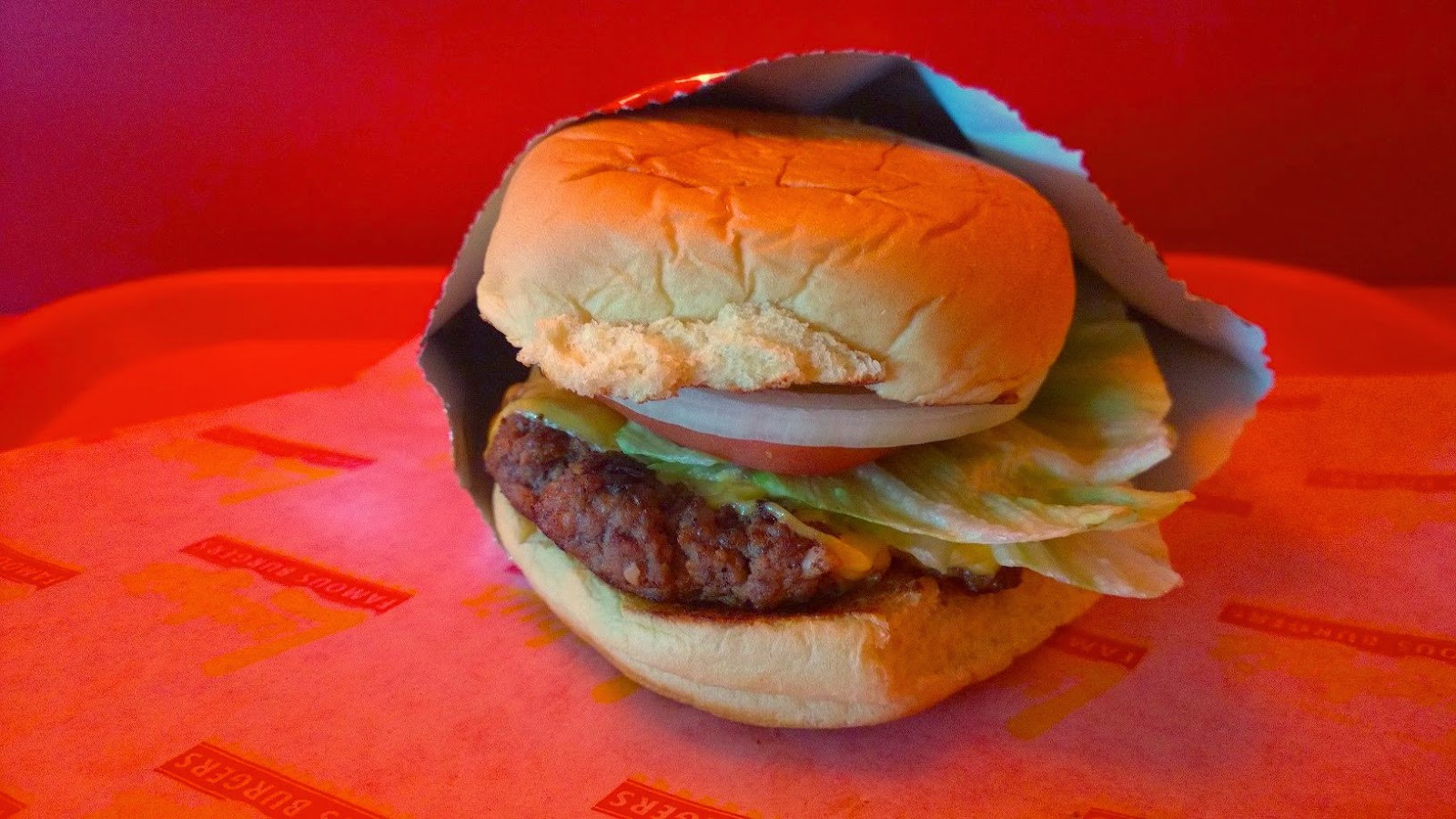 FAST FOOD BURGER SMACKDOWN!!! e a t e r y R O W