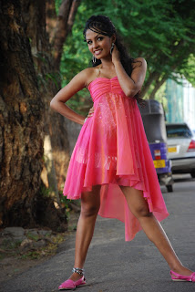 Shalini Tharaka sexy photos