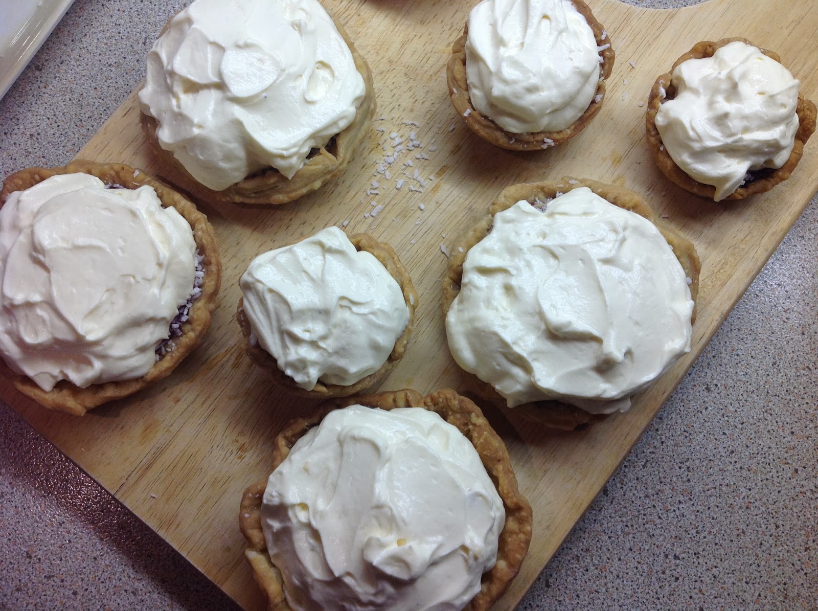 This Muslim Girl Bakes Mini Manchester Tarts