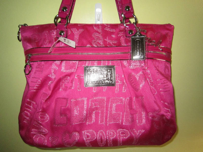 hot pink coach purse