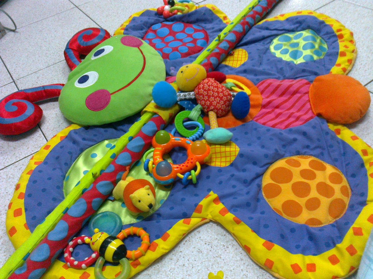 Mommyslove4baby143 Carters Butterfly W Lights Sounds Playmat