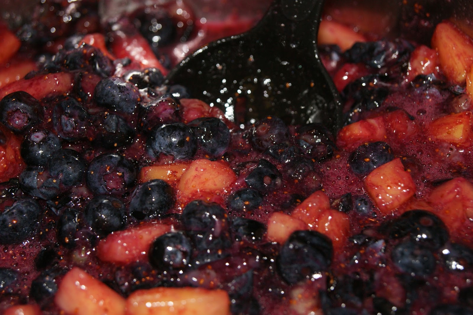 Canarella Blueberry Pineapple Jam