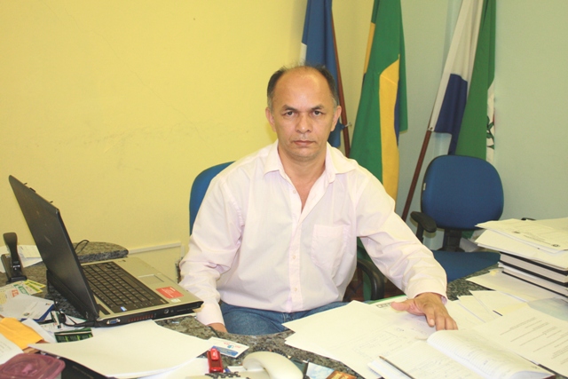 TCE aponta vadiagem e diz que ex-prefeito de Nobres brincou de gestão pública