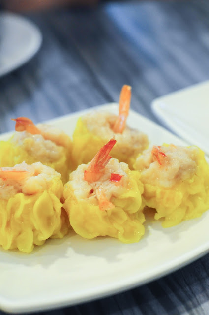 Siew Mai (Steamed Pork Dumplings with Prawns) Siew Mai (Steamed Pork Dumplings with Prawns)