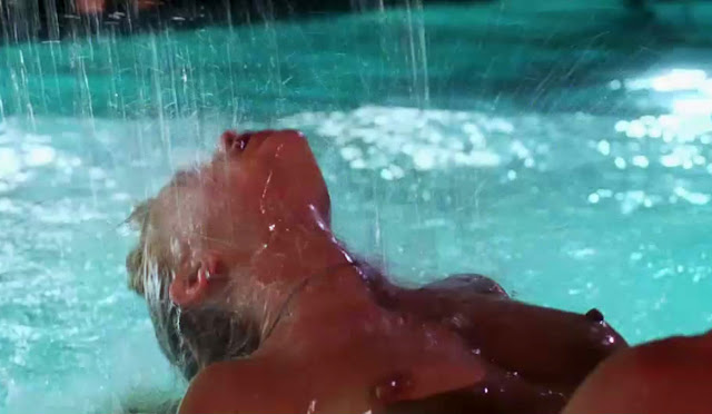 "Showgirls" (Elizabeth Berkley & Gina Gershon) 209 Elizabeth+Berkley+(32)