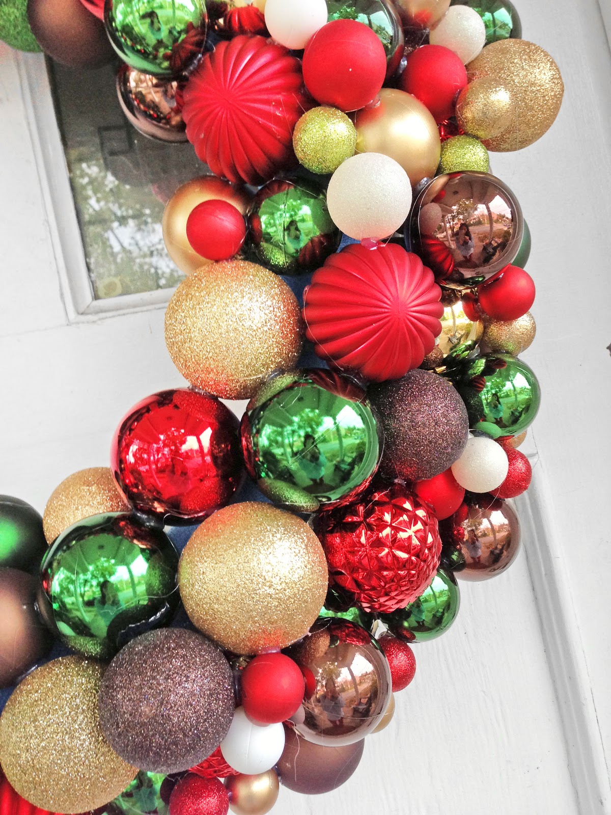 Grosgrain DIY 30" Pool Noodle Ornament Wreath