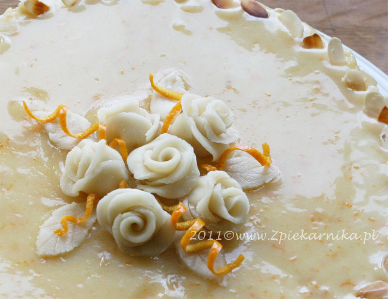 Z PIEKARNIKA Daga Kulesza Domowy marcepan