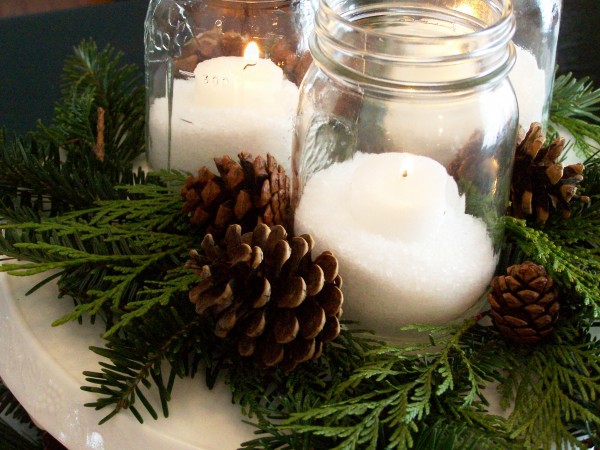 Cute Pinterest: Rustic Christmas table centerpieces