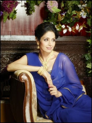 http://3.bp.blogspot.com/-JWFKiF39T4M/UvvYuavSZTI/AAAAAAAAkWo/-TB1_qn5R0A/s1600/Sridevi+Hot+Photoshoot+for+Tanishq+Jewelry+Images+(2).jpg