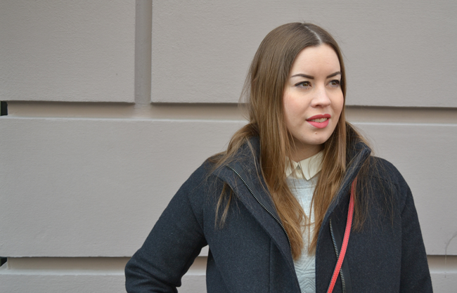 RIMMEL Lasting Finish by Kate No. 107 ist ein schönes mattes beeriges rot RIMMEL Lasting Finish by Kate No. 107, beeriges rot, matter Lippenstift