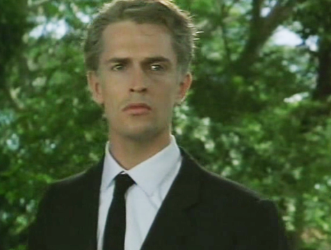 Bayardo (Rupert Everett) regresa junto a su amada en Crónica de una muerte anunciada - Cine de Escritor Bayardo (Rupert Everett) regresa junto a su amada en Crónica de una muerte anunciada - Cine de Escritor