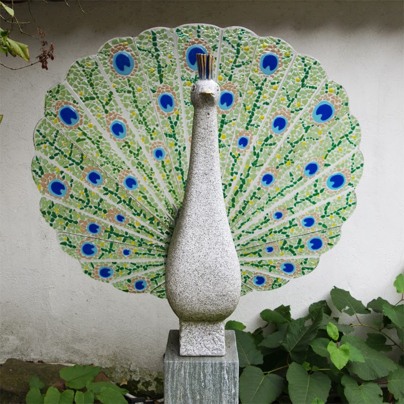 Glaskunst im Garten