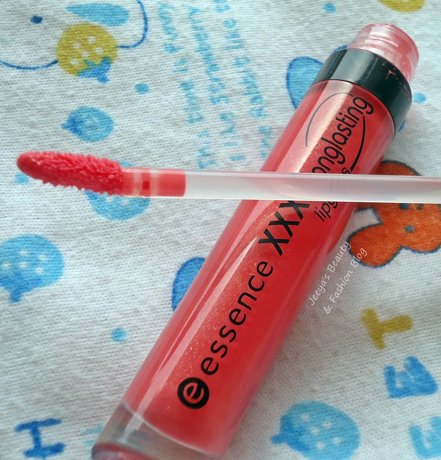 Jeeya's Beauty & Fashion Blog Essence XXXL Long Lasting Lip Gloss In