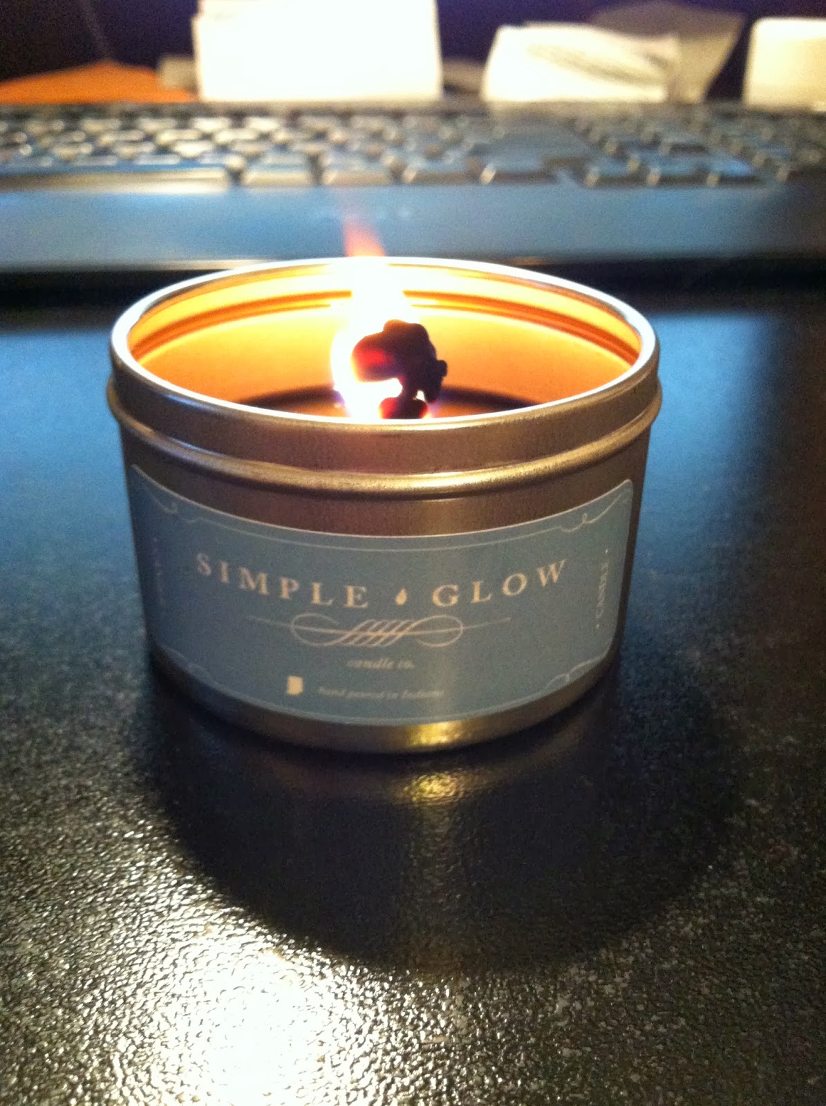 Giveaway 4 Scented Simple Glow Candles Reviewz & Newz