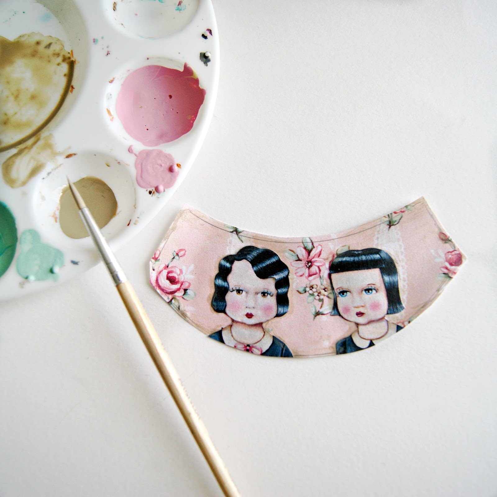 Mixed Media Collage Necklace (using Jewel Pop elements) Everyday is a