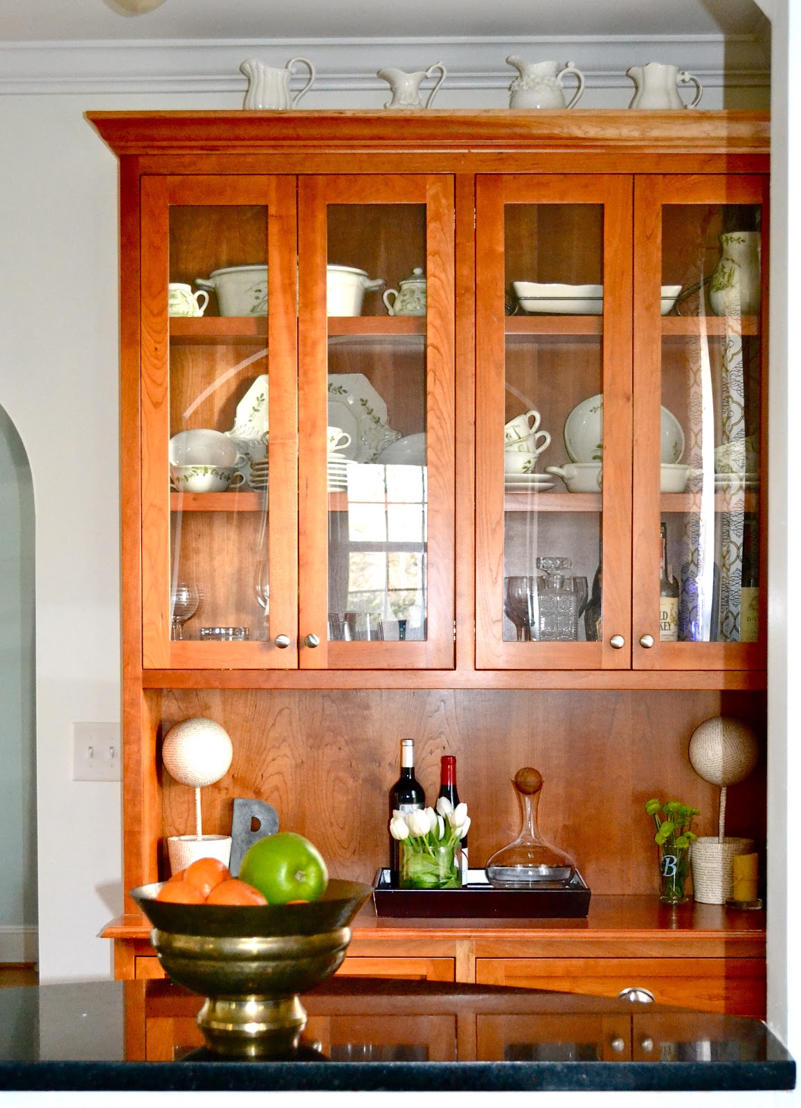 my bar / hutch / butler's pantry Design Post Interiors