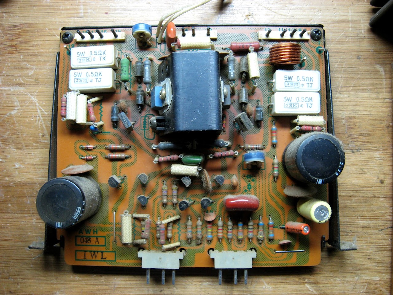 SX-1250+left+power+amp+before.JPG