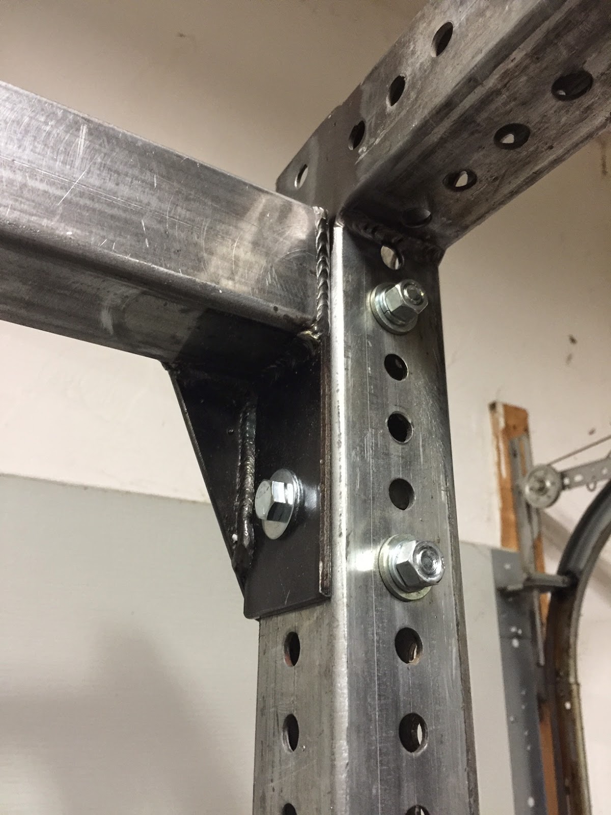 Lakeville Powerlifting Bench and Power Rack arrive from Texas Strength Systems