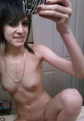 Emo Girl Nude Photo