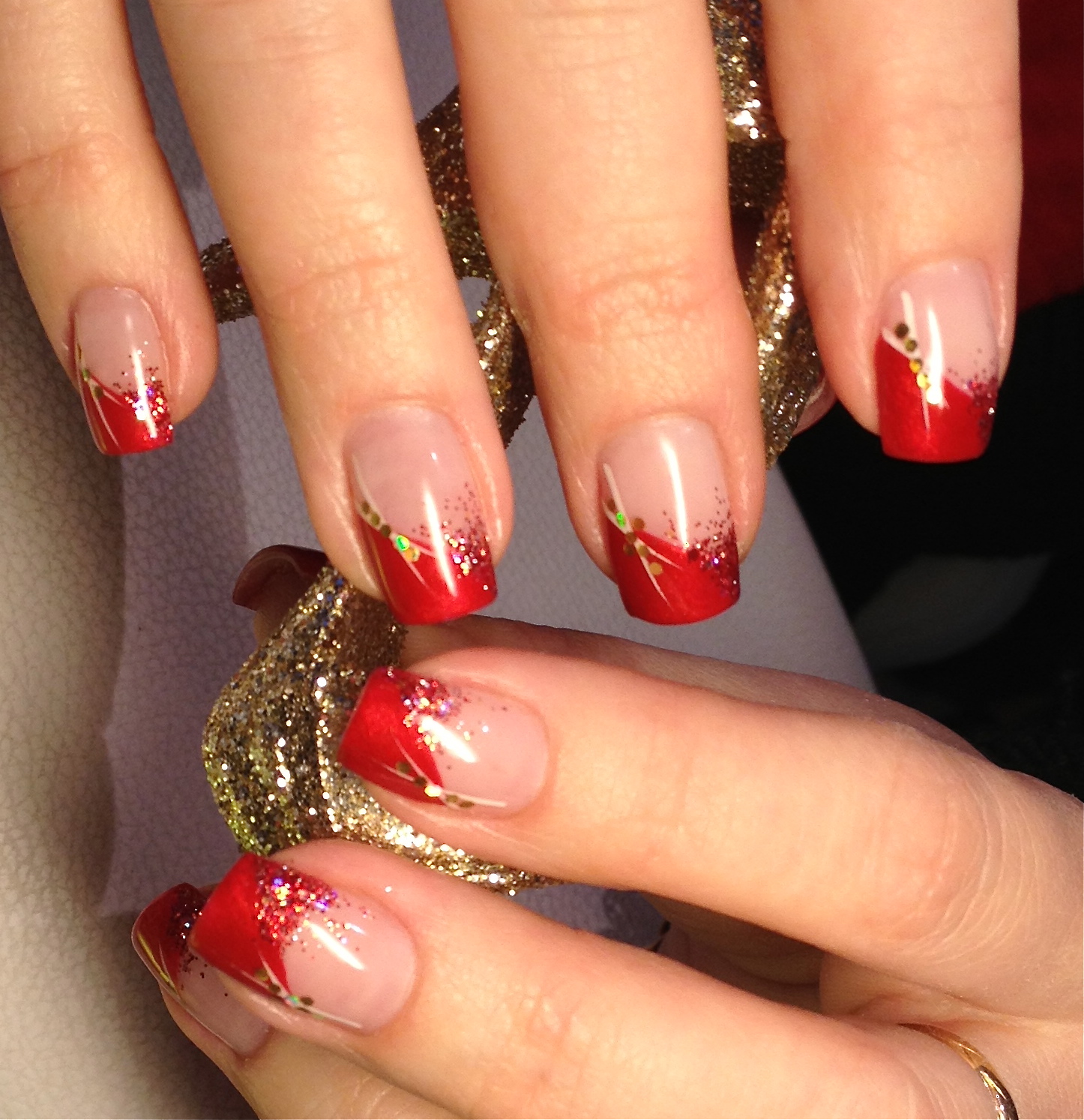 Välkommen till Kristiina Nail Fashion Blogg! Nu är det jul inspirerade