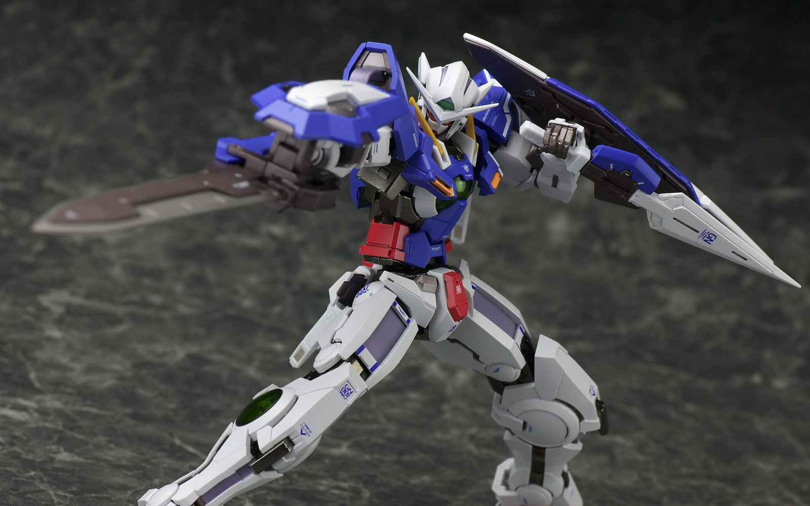 Metal Build Gundam Exia & Repair III - Review by Taste.