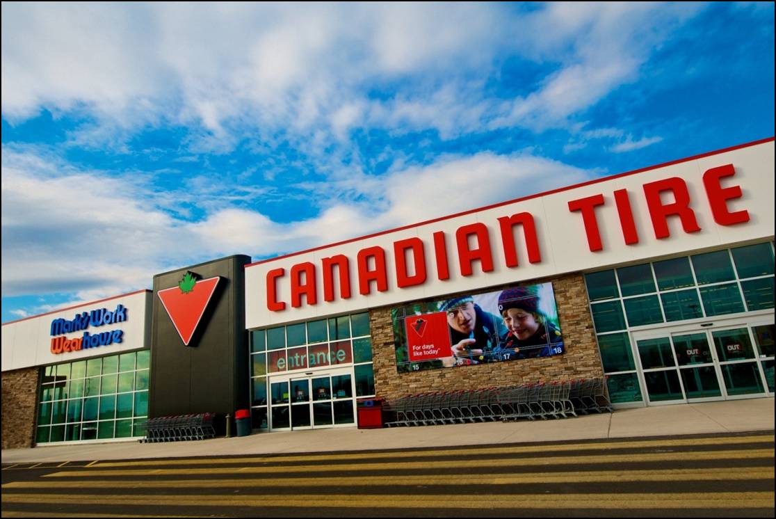 New Canadian Tire Store in Simcoe Pictures of the New Store