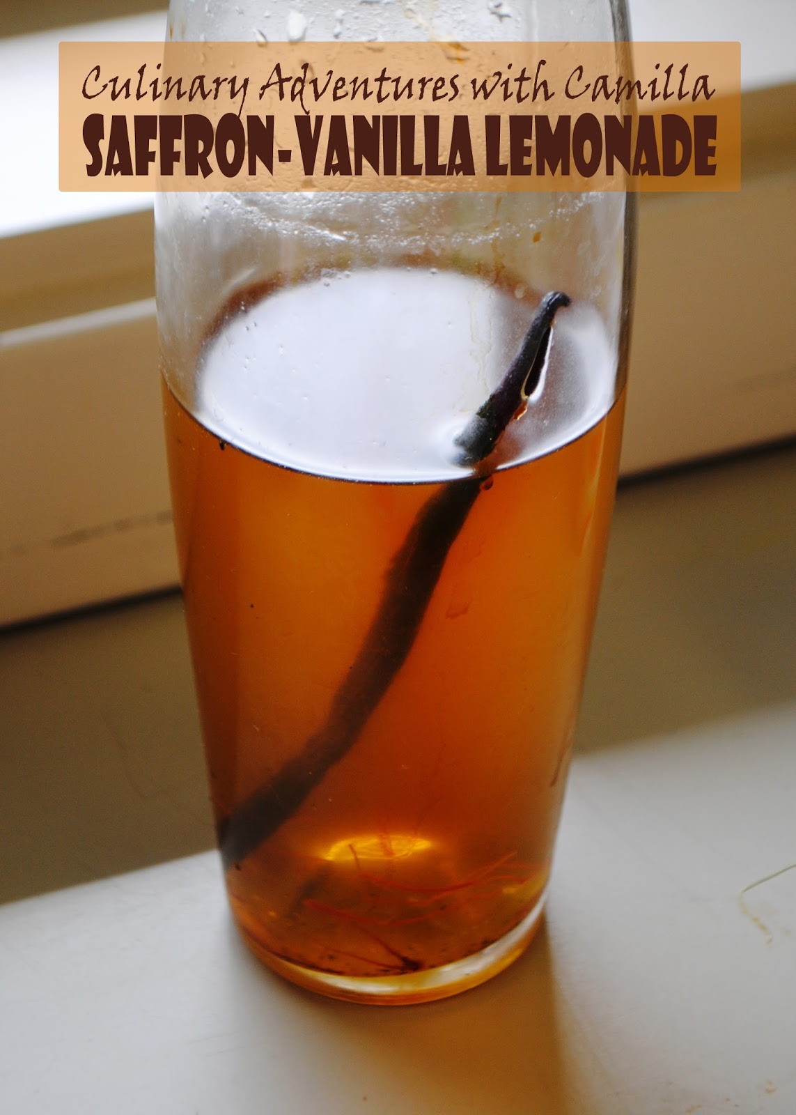 Sparkling SaffronVanilla Bean Lemonade {Eat a Rainbow}