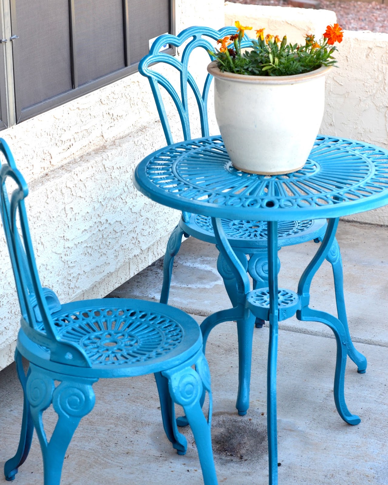 All You Need Is Love.... and Paint Bistro Set Refreshed!