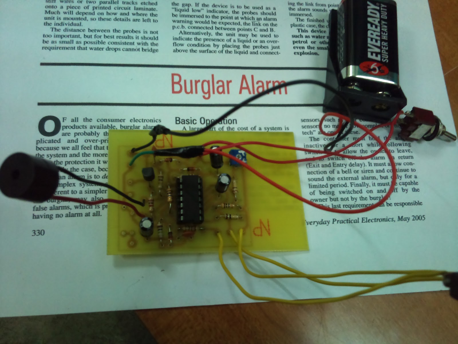 FINAL YEAR PROJECT BURGLAR ALARM