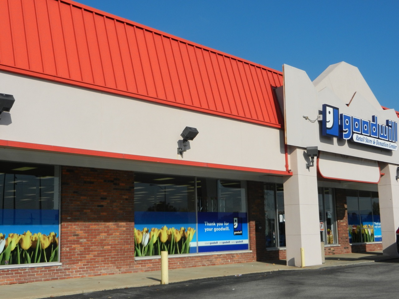 Goodwill Hunting in St. Louis Economy of Style