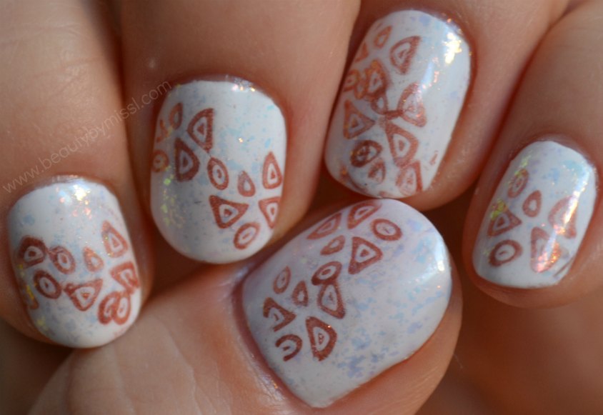 plastic stamping plate A19, layering, manicure, notd, nails of the day