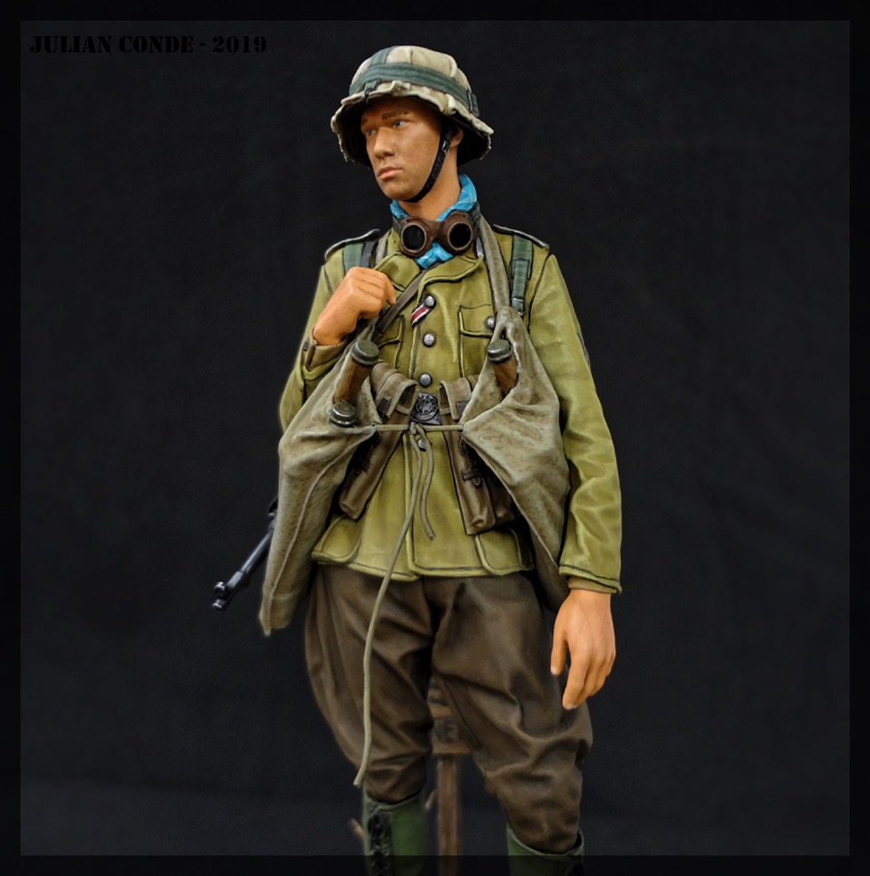 News From The Front: MichToy TRENCH RUNNER DISPATCH: JULIAN CONDE