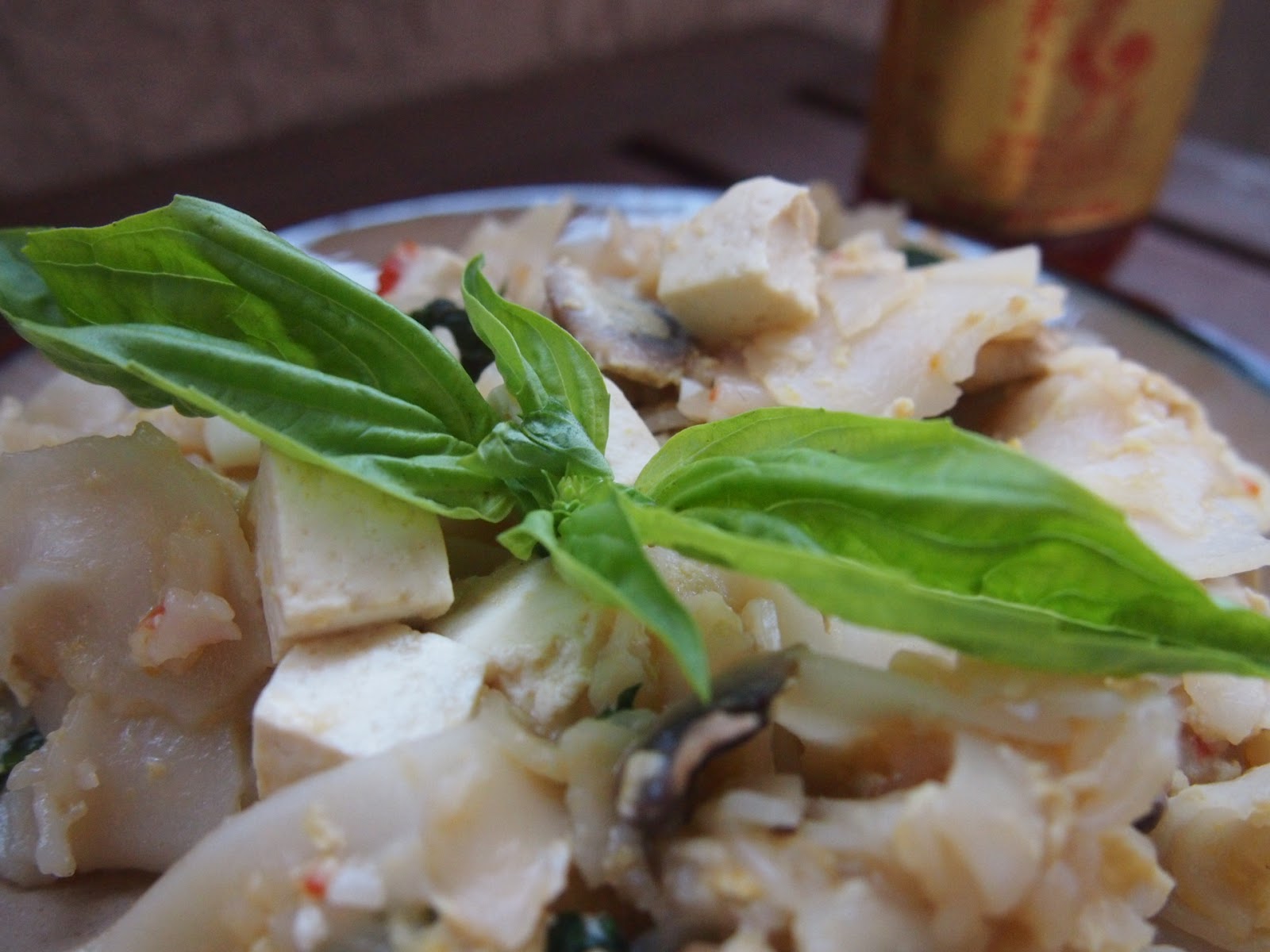 Hey, Bales Fresh Rice Noodles with Basil and Chili