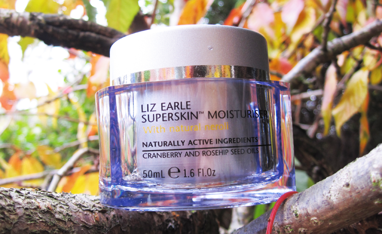A picture of Liz Earle Superskin Moisturiser review