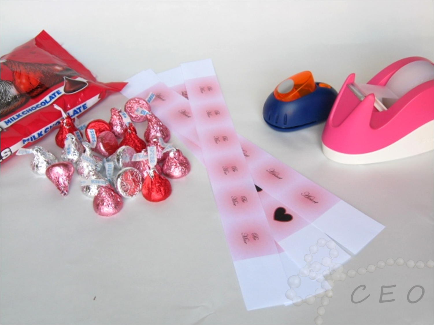 Classy Event Organizer DIY Personalized/Themed Hershey Kiss Decorators