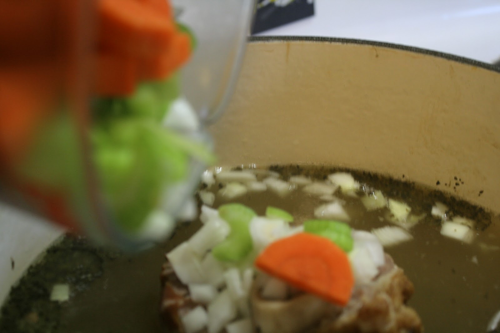 Bossy Italian Wife : Ham Hock & White Bean Soup