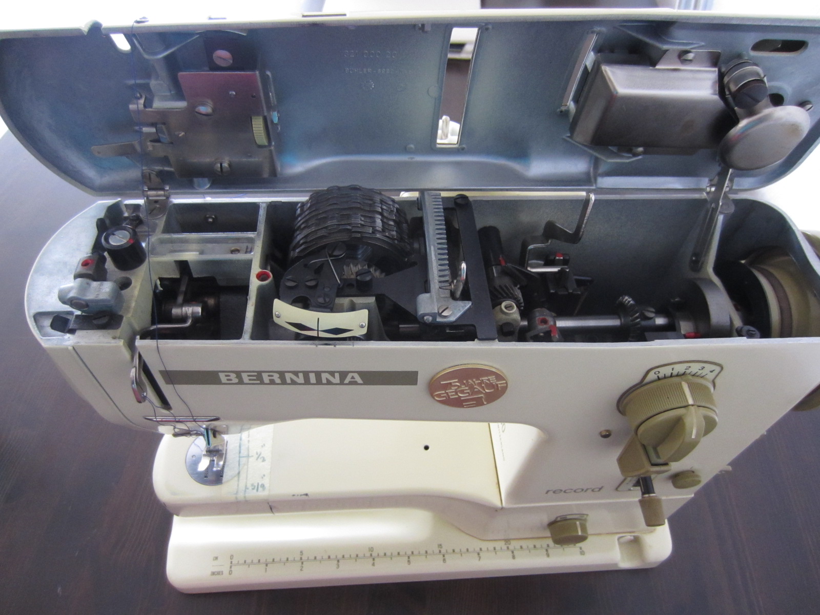 Retro Tech Geneva Sewing Machine Sundays Bernina Record 730