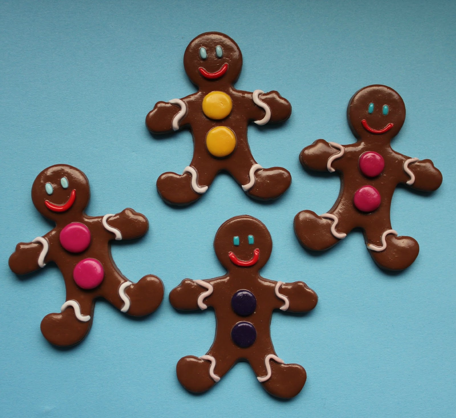 Heart & Sew Gingerbread Men Christmas Tree Decorations Tutorial