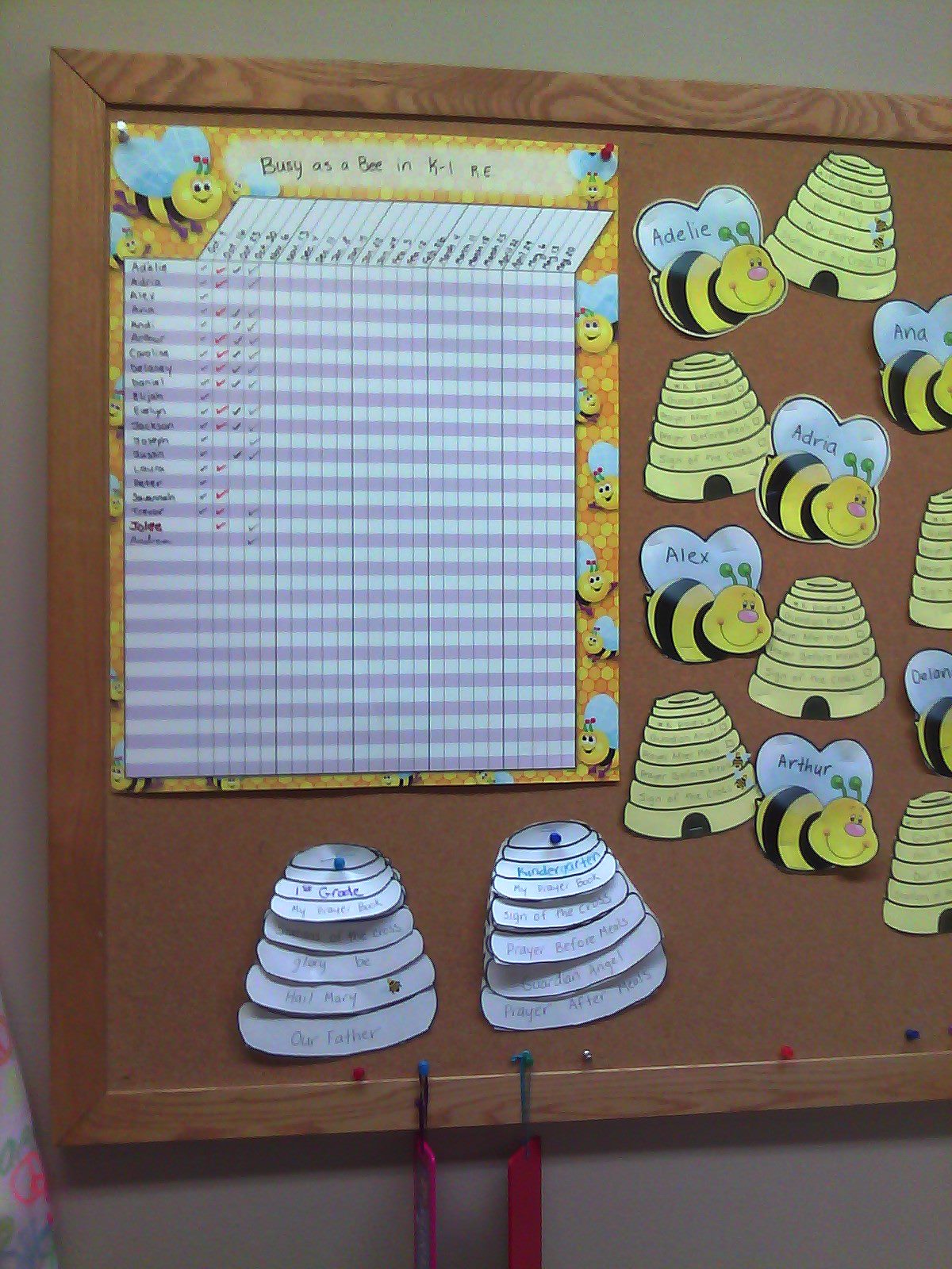 RE Teacher- Catholic Religious Education Resources: Bumble Bee Bulletin