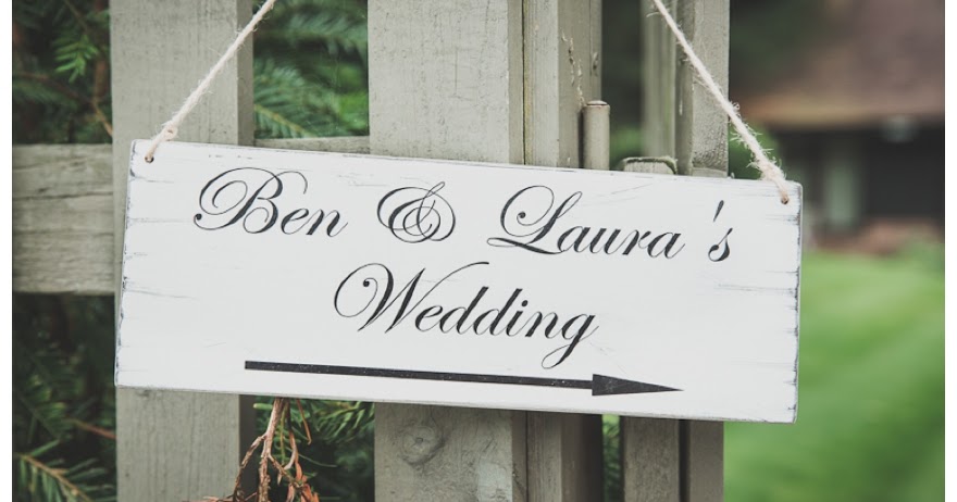 A Mint Themed Country Pub Wedding With Rustic Diy Details The