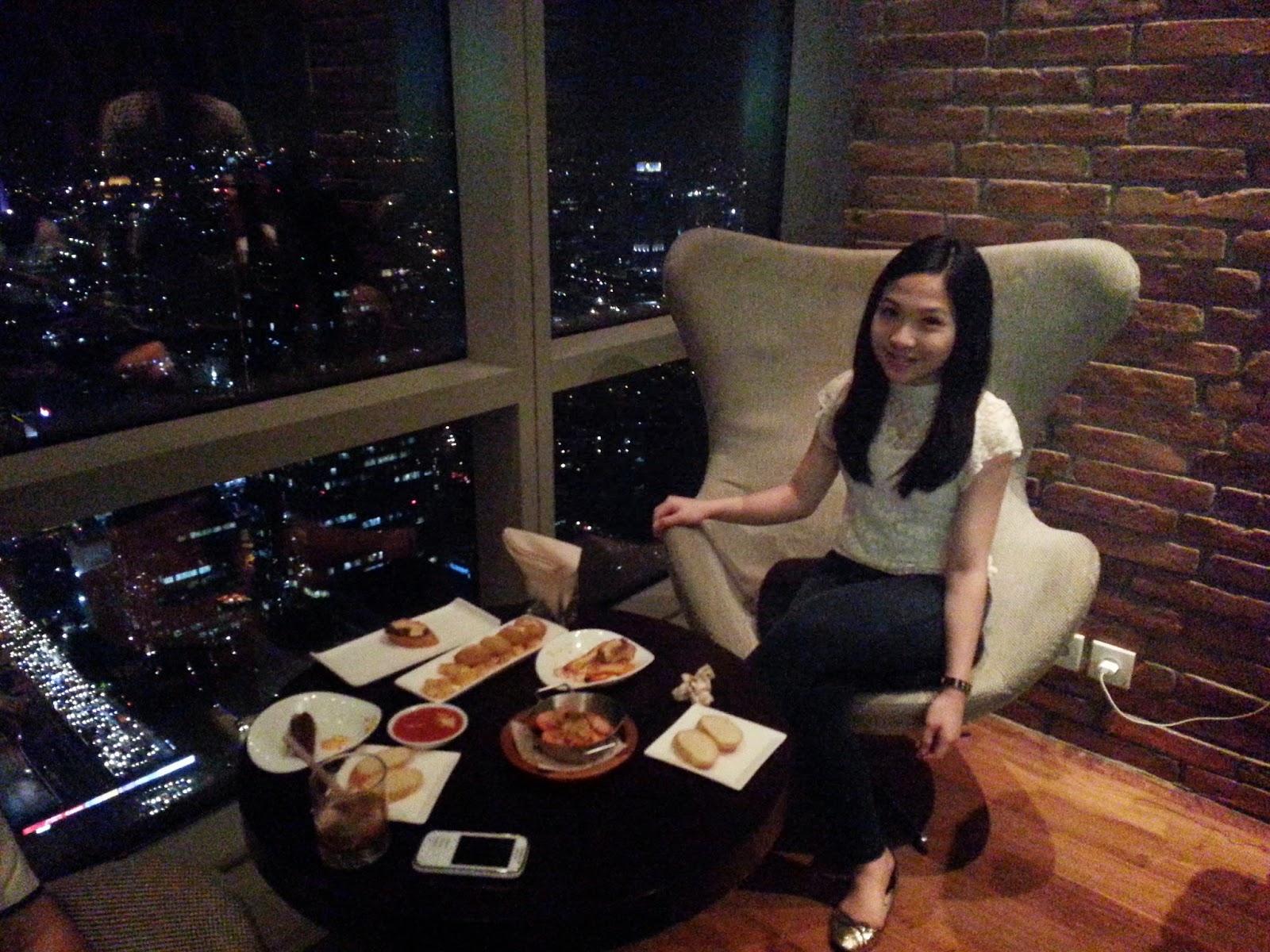 Cloud Lounge And Living Room Jakarta tummy prosperity: big feast at cloud lounge & living room Cloud Lounge And Living Room Jakarta tummy prosperity: big feast at cloud lounge & living room