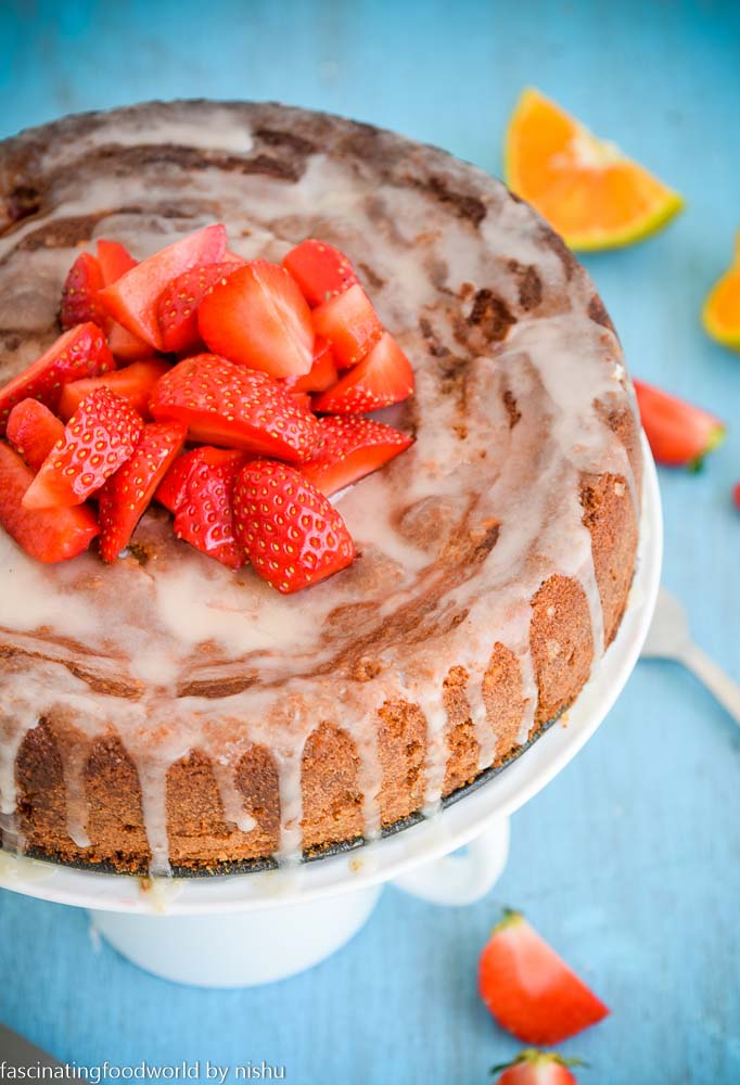 fascinatingfoodworld Eggless Strawberry and almond meal cake with