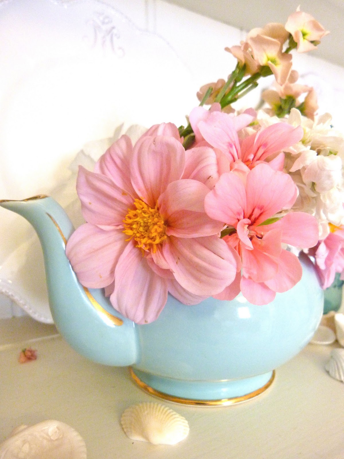 flower teapot