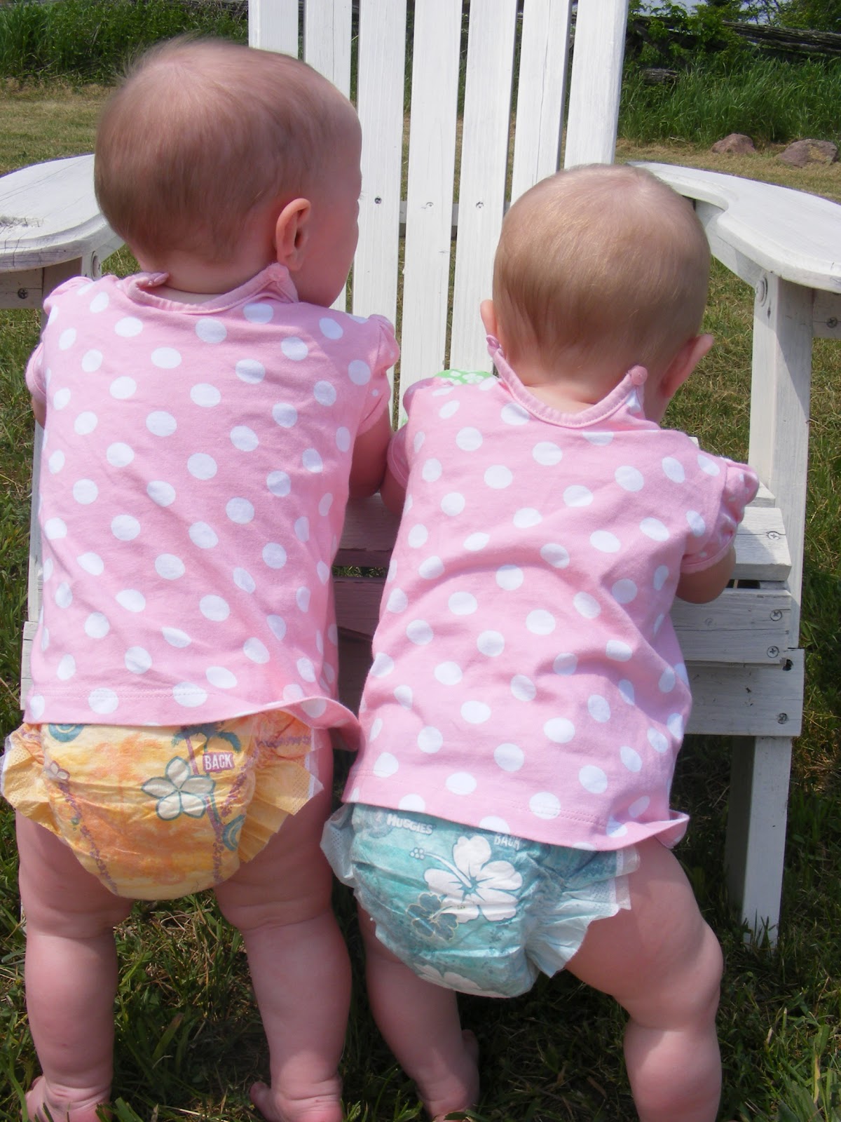 {Giveaway} Huggies Hawaiian Diapers and a Beach Bag of Goodies! The